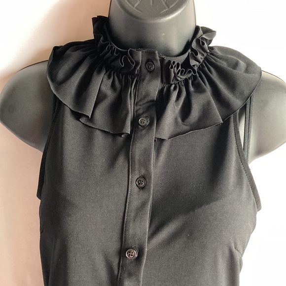 The Limited Ruffled Collar Black Buttoned Front Tank Top Size Small - Picture 2 of 8